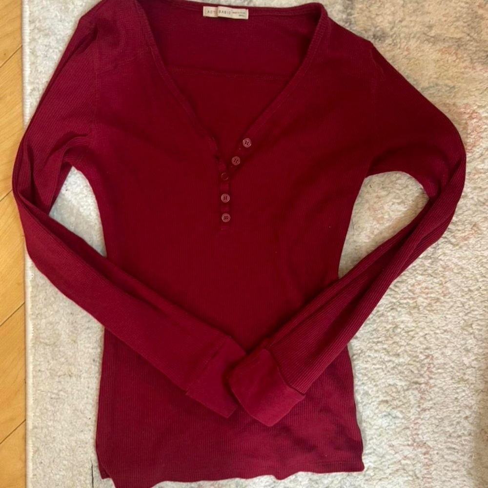 GAP Burgundy Long Sleeve Henley Tee